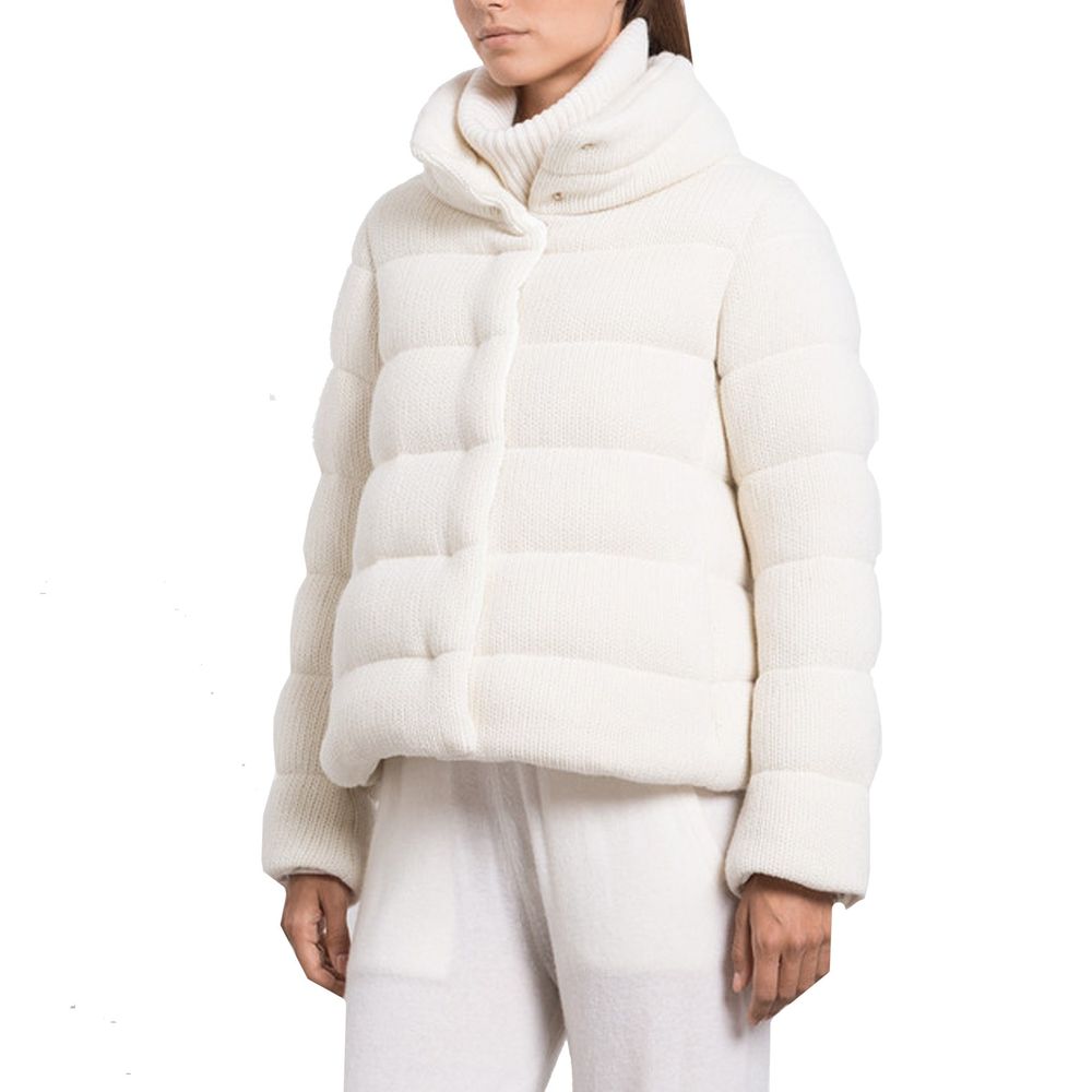 White Fibers Coat