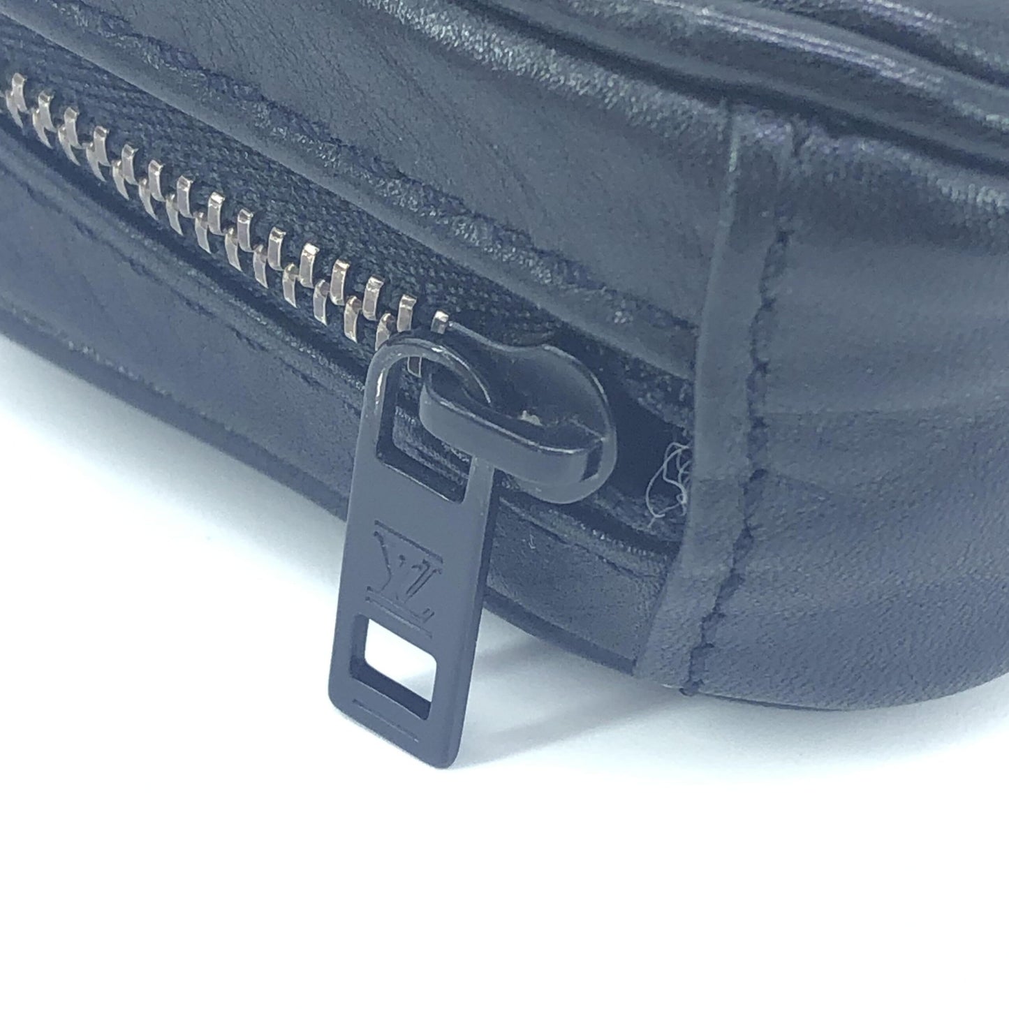 Black Leather Zippered Carrying Case
