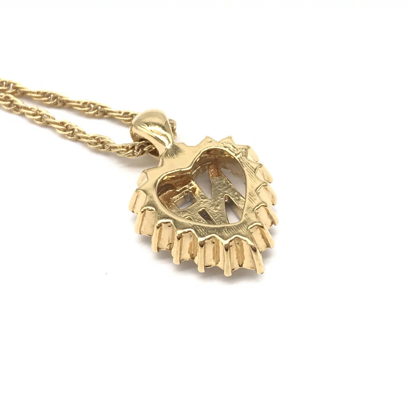 Gold Tone Pendant Necklace With Heart Design