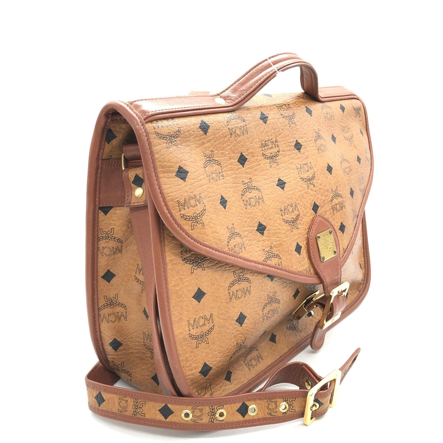 Vesutos Leather Messenger Bag