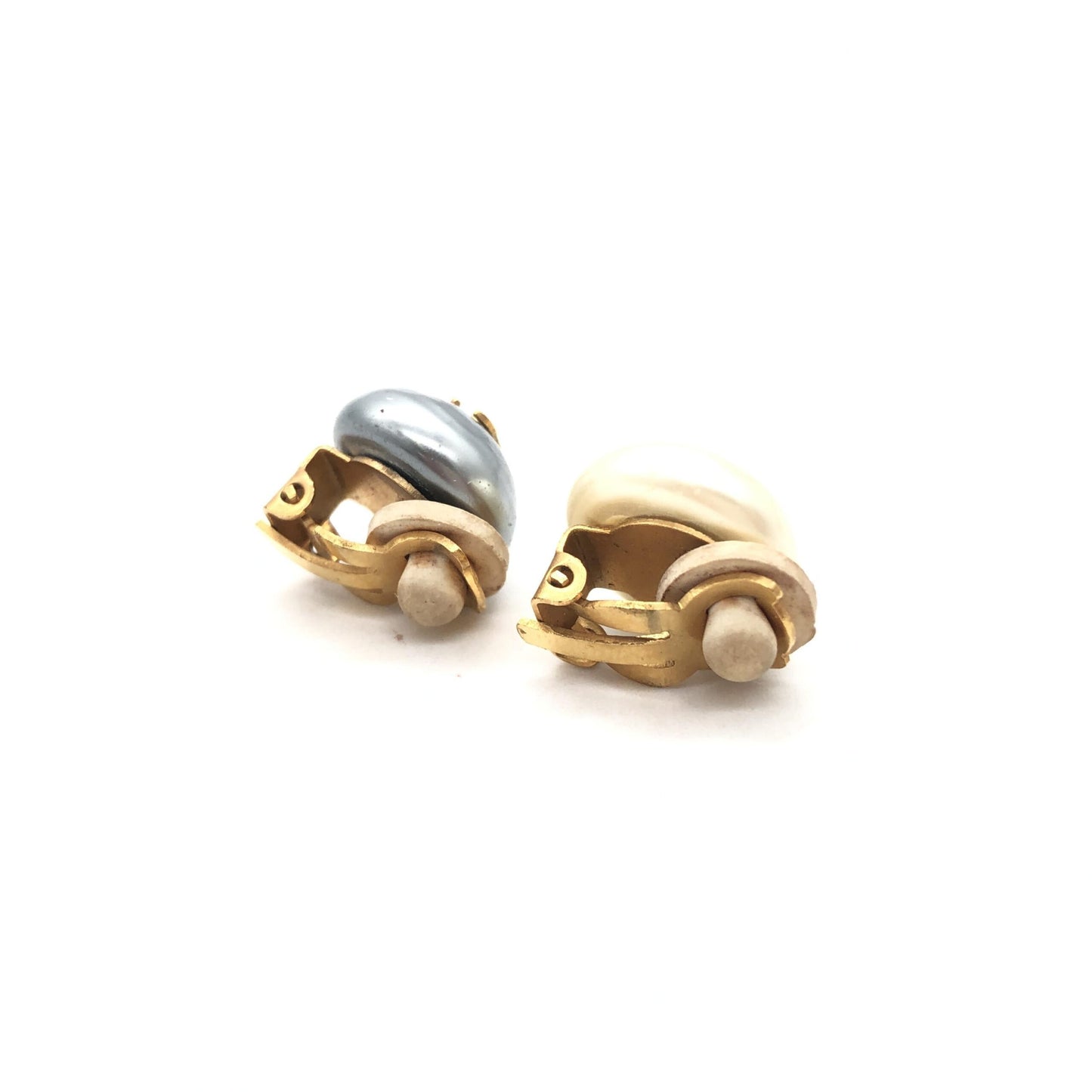 Gray And White Pearl Stud Earrings
