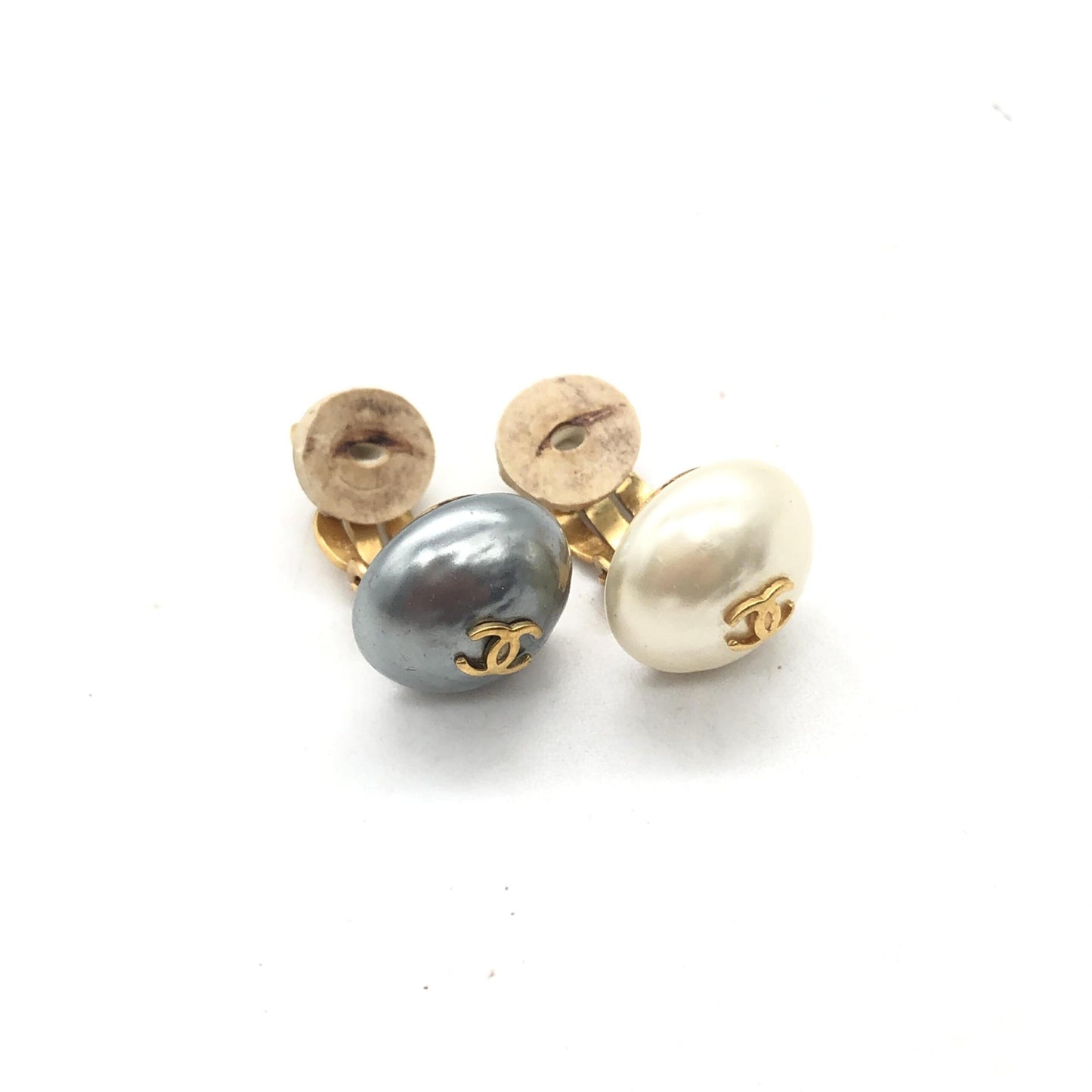 Gray And White Pearl Stud Earrings