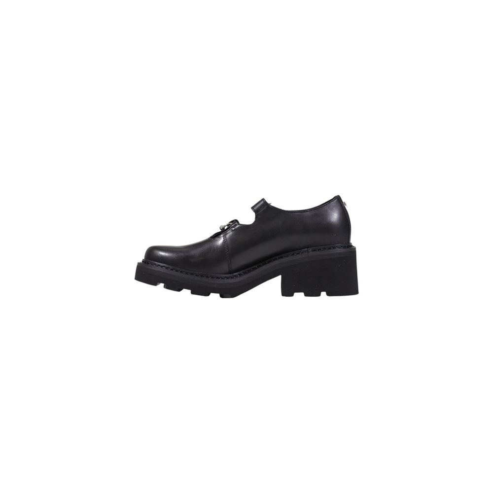 Black Leather Platform Pumps