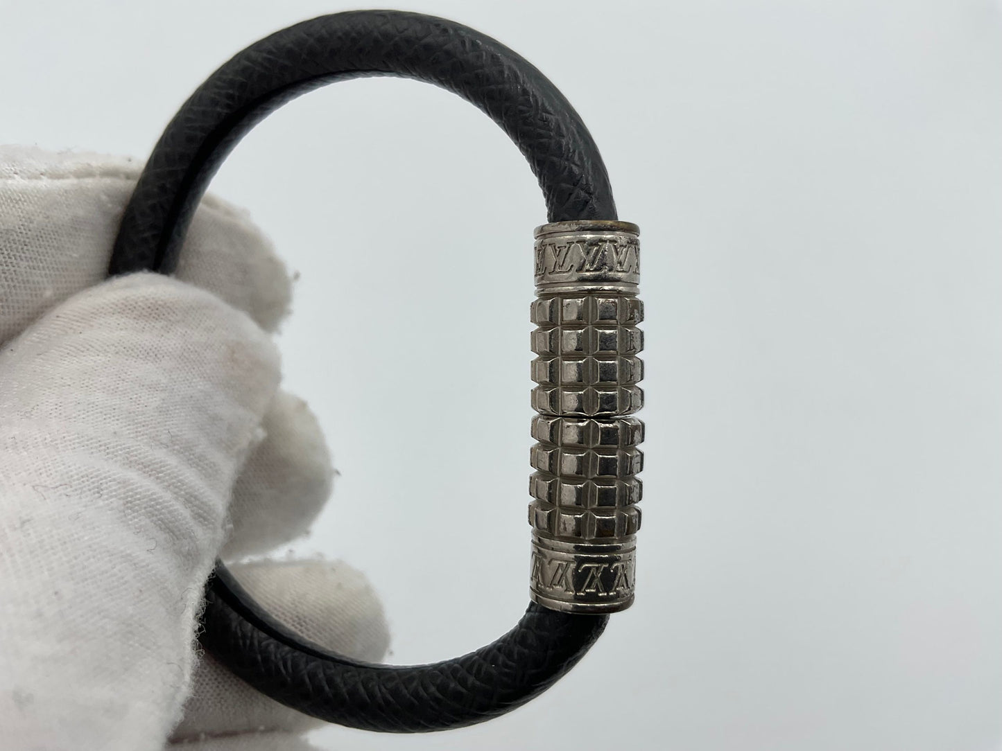 LOUIS VUITTON Digit Bracelet