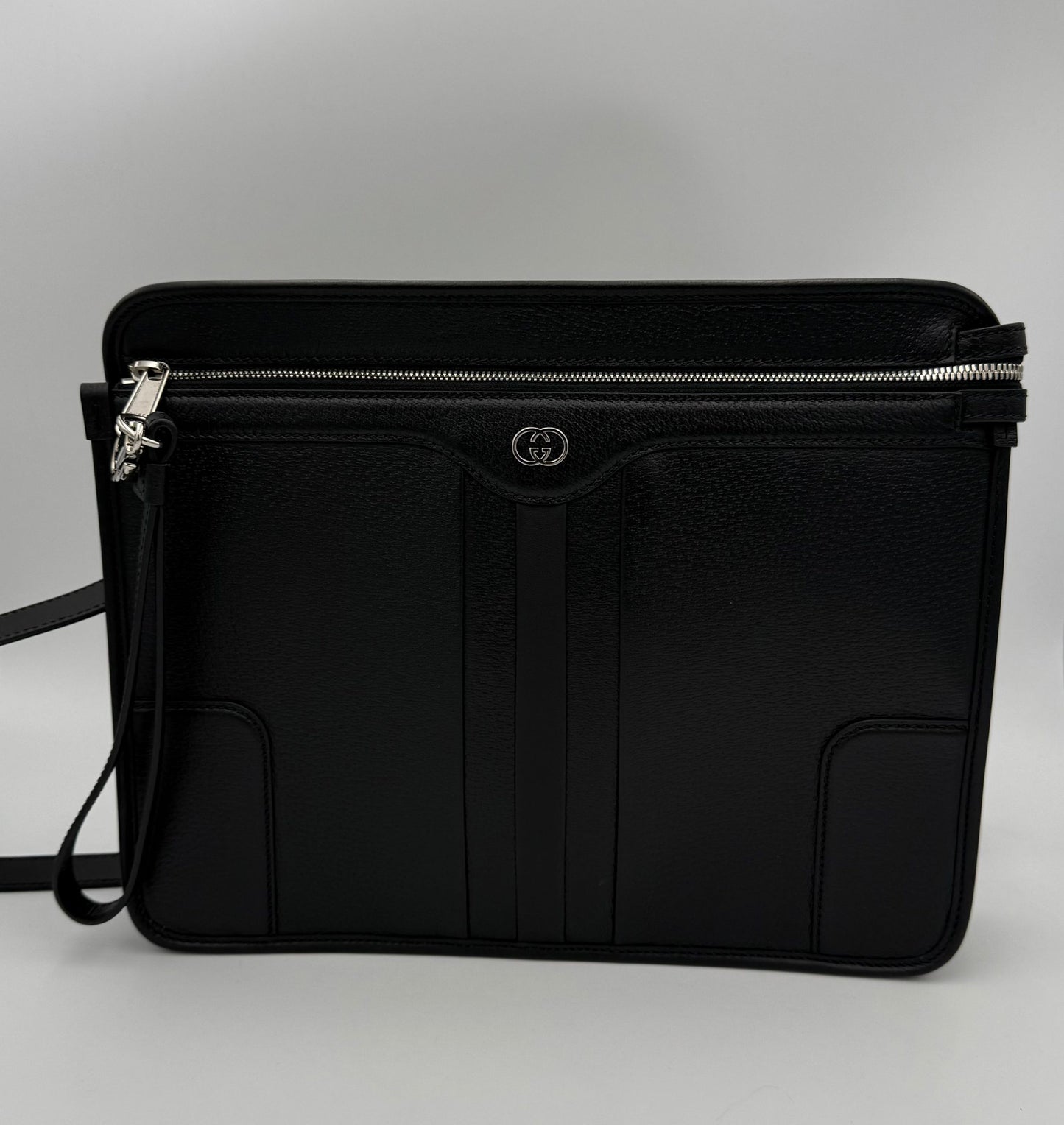 GUCCI GG Hammered Leather Shoulder Bag