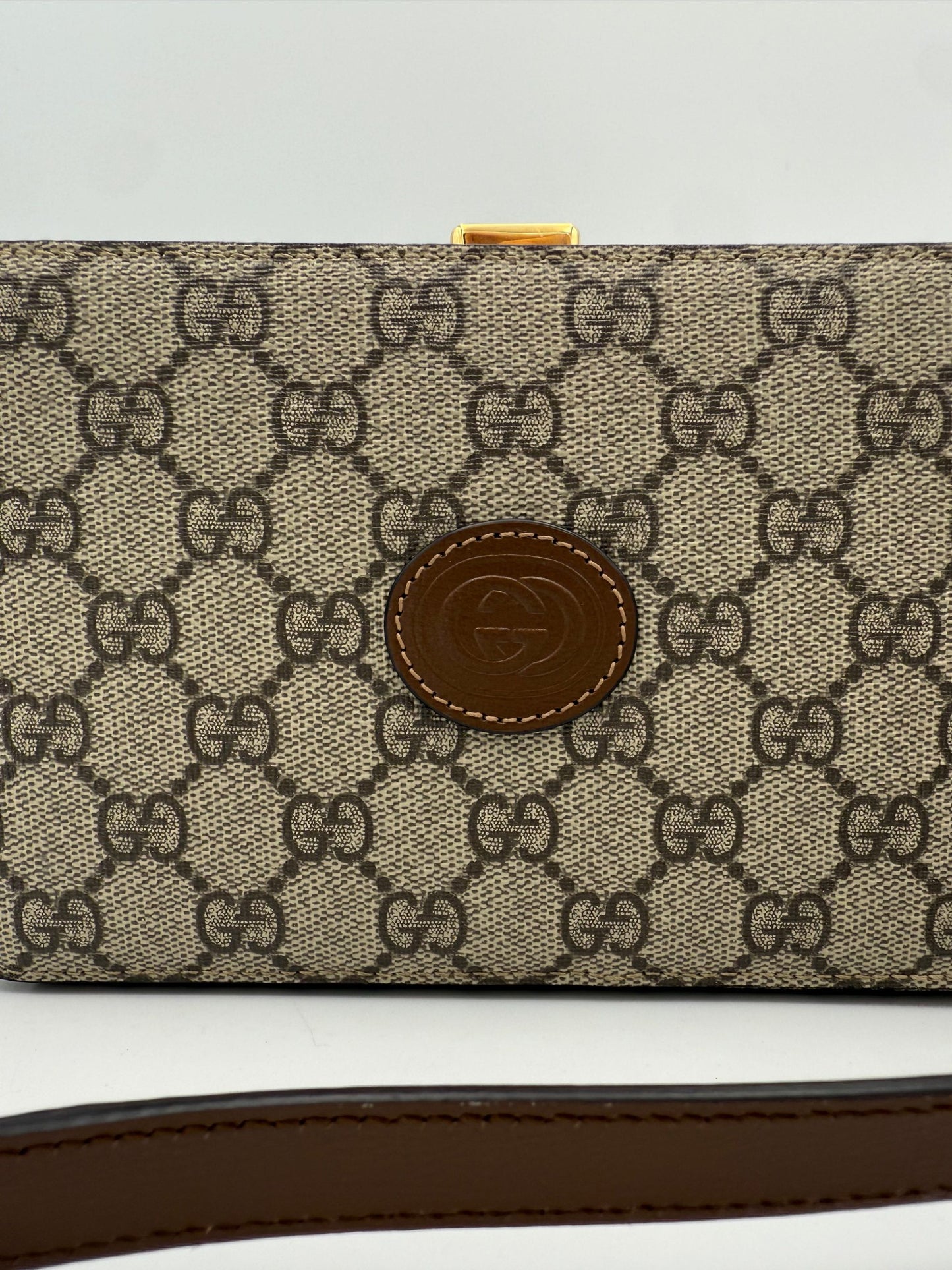 GUCCI TRUNK GG Supreme Trunk