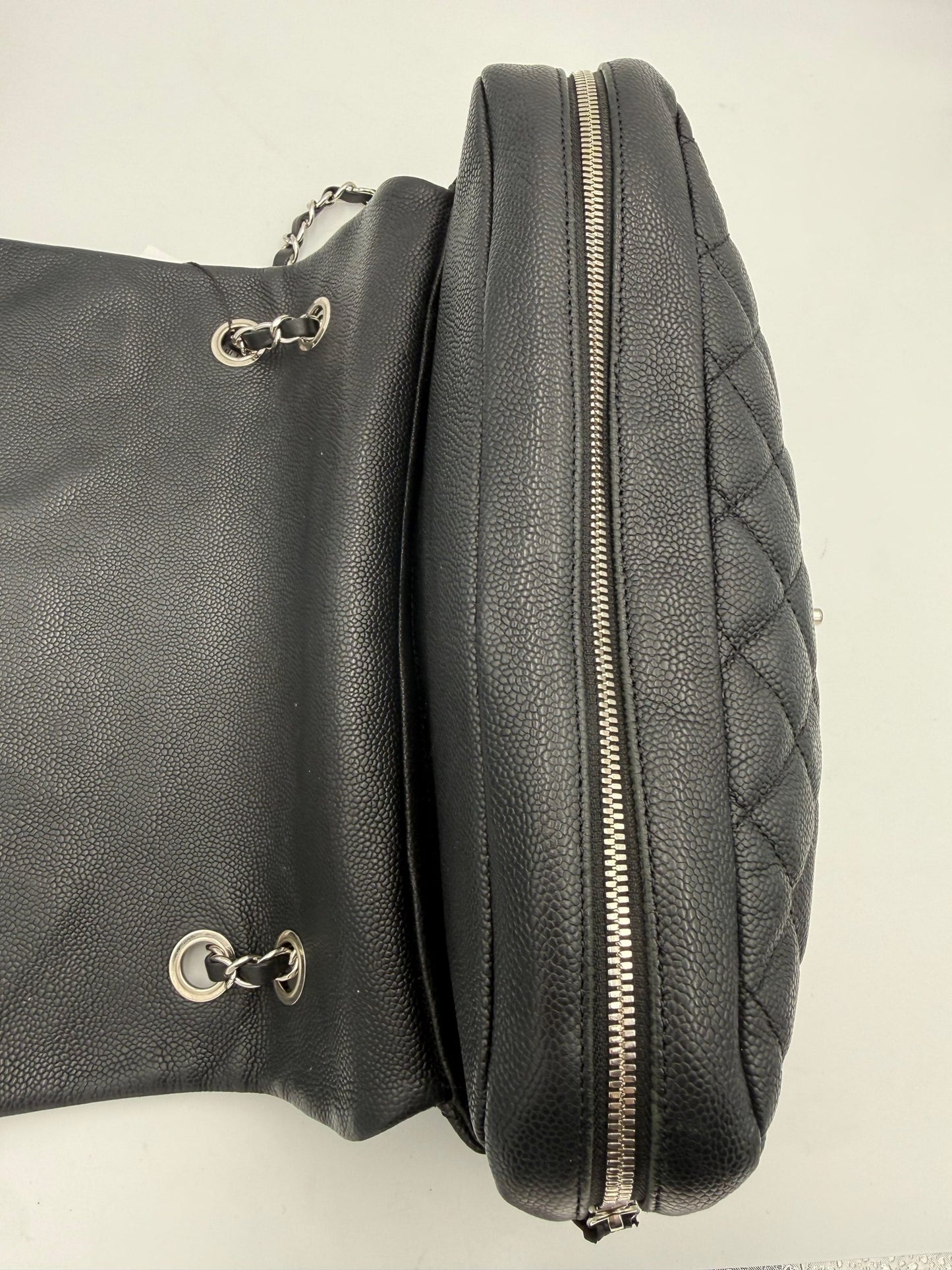 CHANEL Timeless Classique ZIP FLAP BAG Handbag