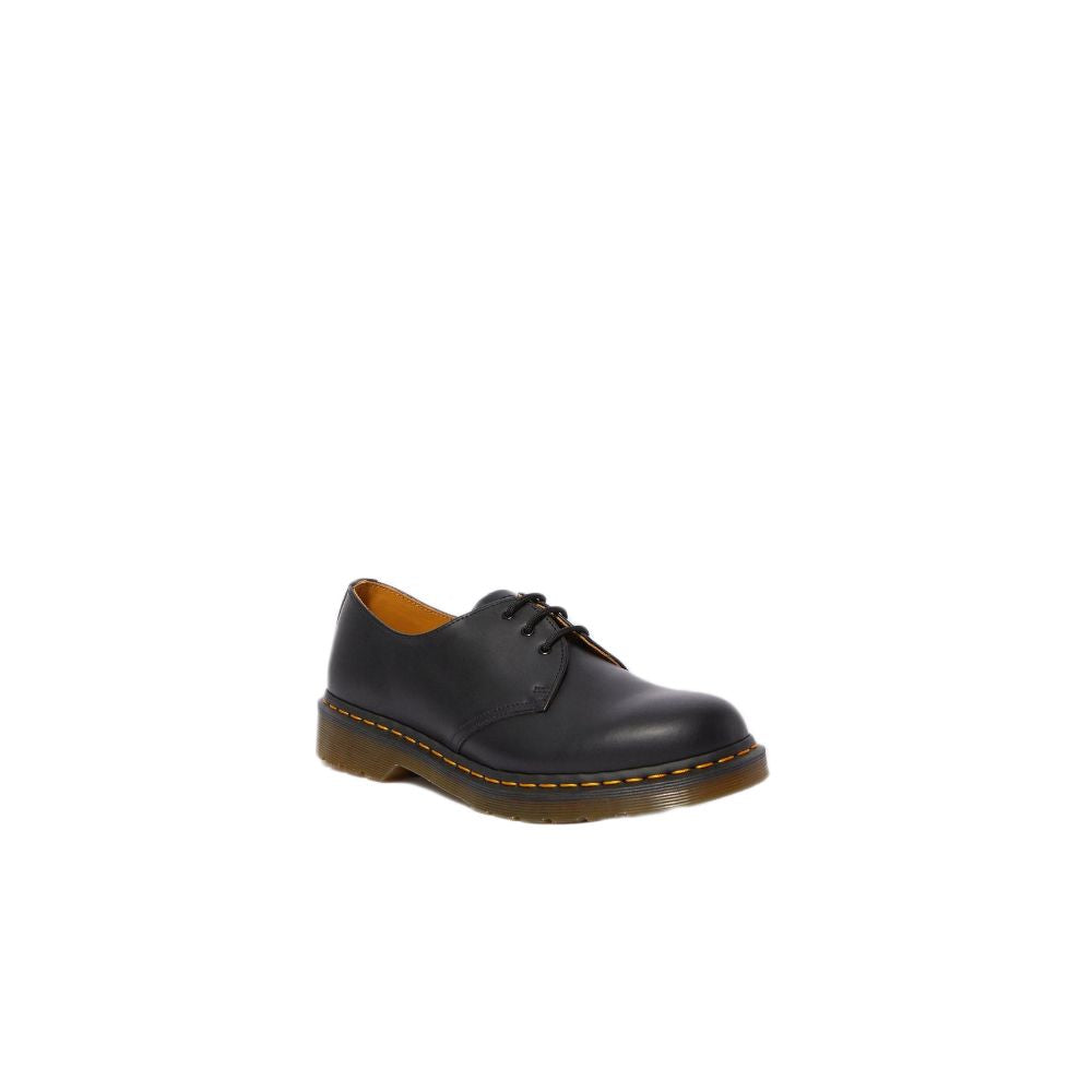 Black Leather Platform Pumps