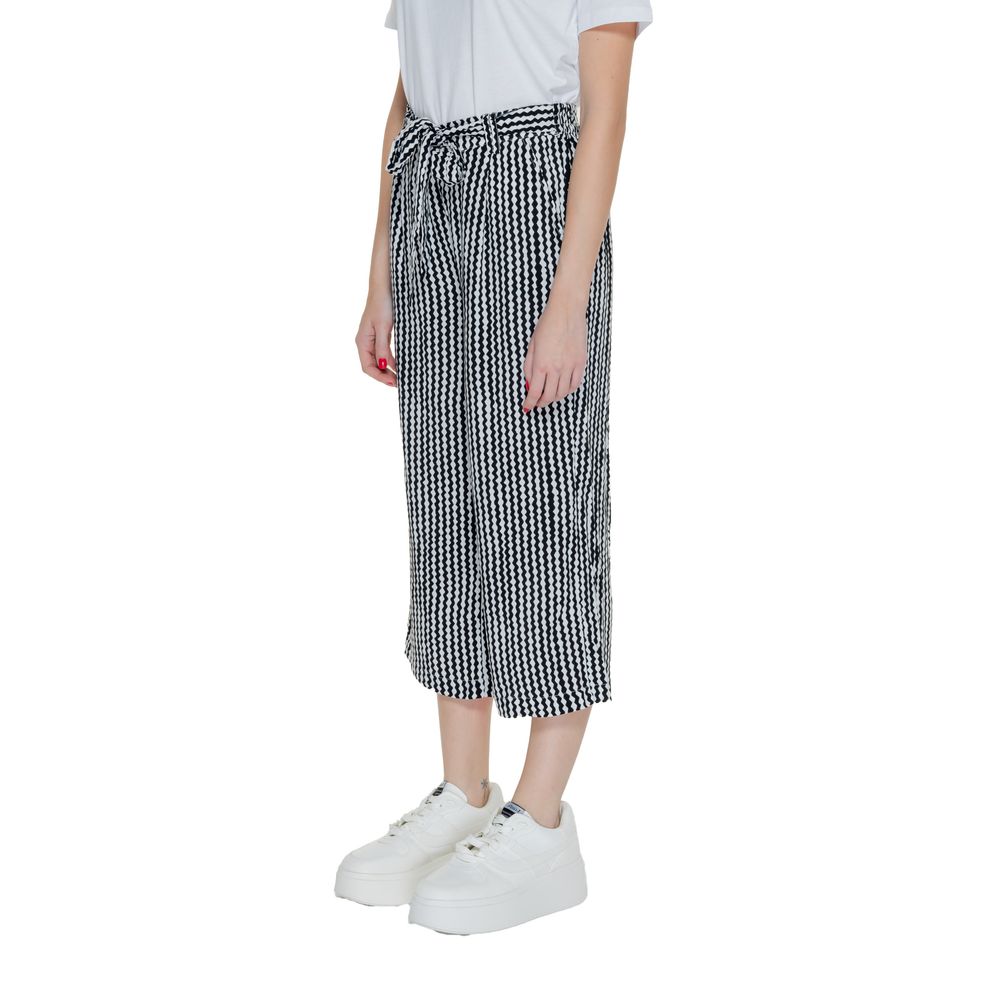 Black Viscose Cropped Pants