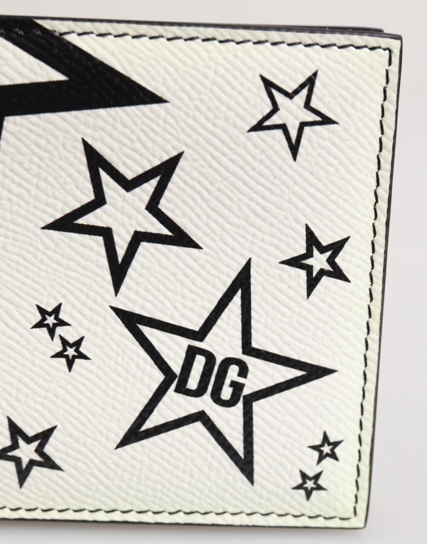 White Leather DG Star Logo Bifold Card Holder Wallet