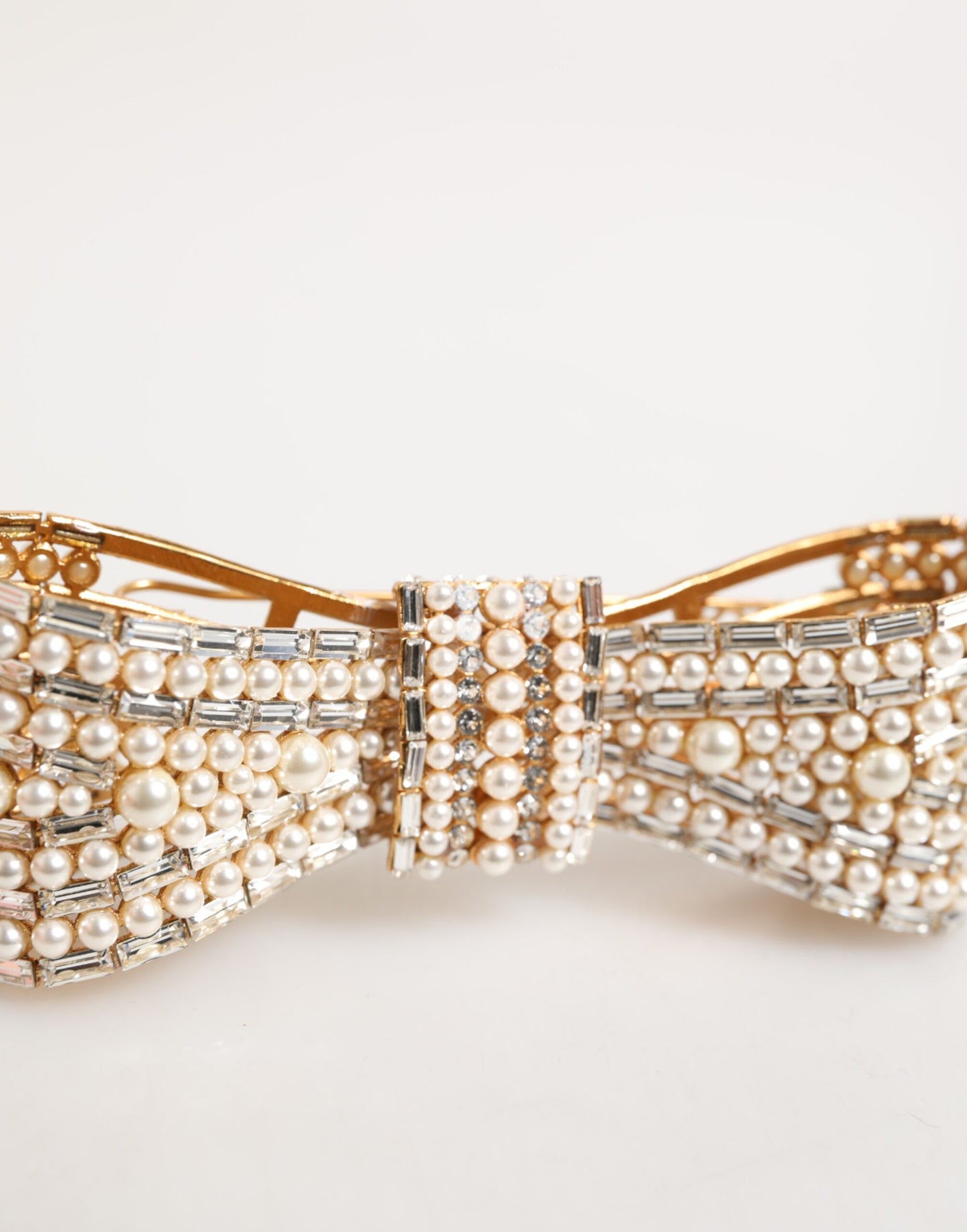 Gold Brass Glas Crystal Faux Pearl Embellished Brooch