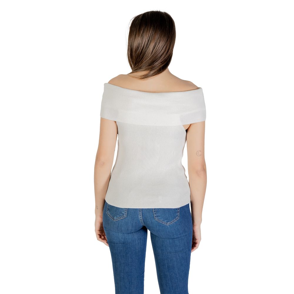 White Polyester T-Shirt
